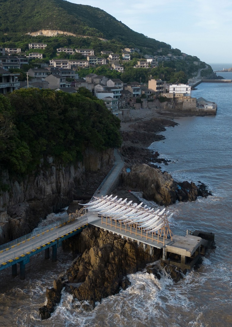 El pabellón junto al mar por GN Architects. Fotografía por Liang Wenjun.