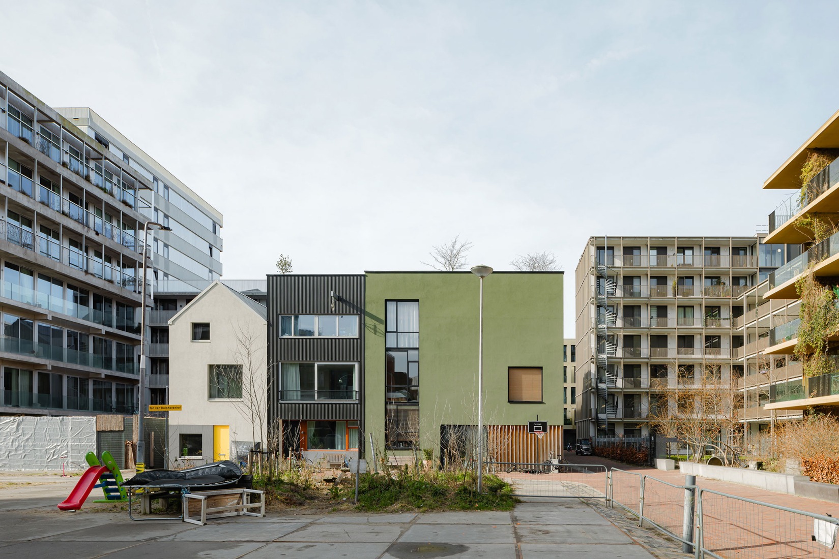 Cityplot Buiksloterham by Studioninedots. Photograph by Sebastian van Damme.
