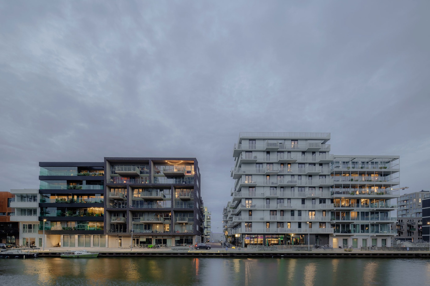 Cityplot Buiksloterham by Studioninedots. Photograph by Sebastian van Damme.