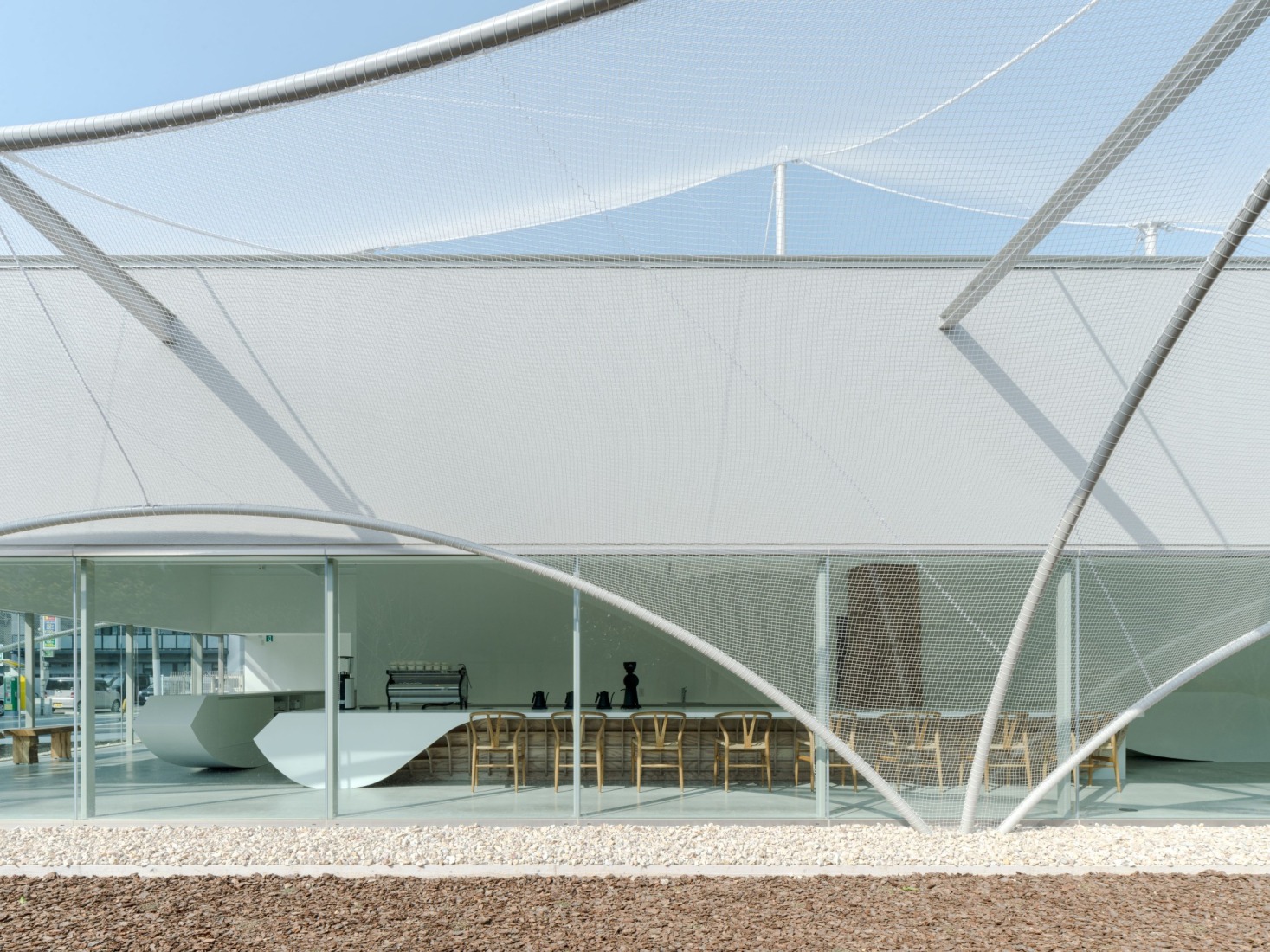 Cs Somme Café by Kengo Kuma. Photograph by Katsumasa Tanaka.