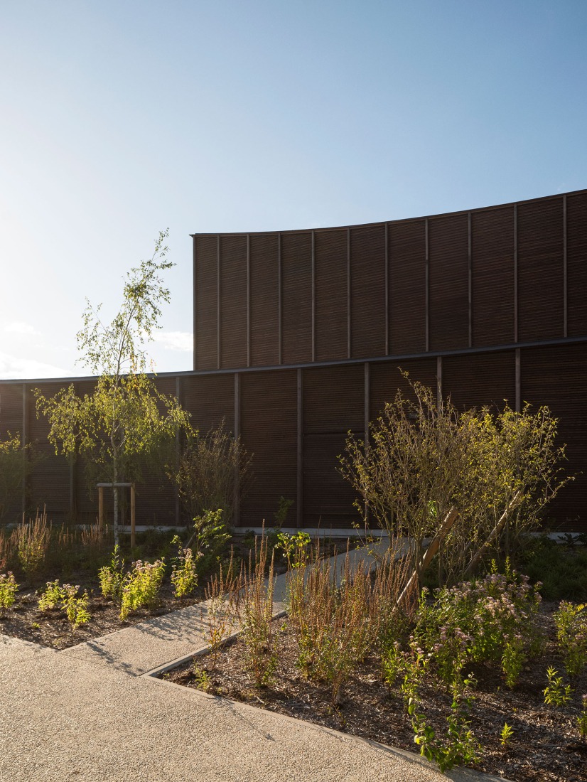 Gimnasio Marie Marvingt por Ateliers O-S Architectes. Fotografía por Cyrille Weiner.