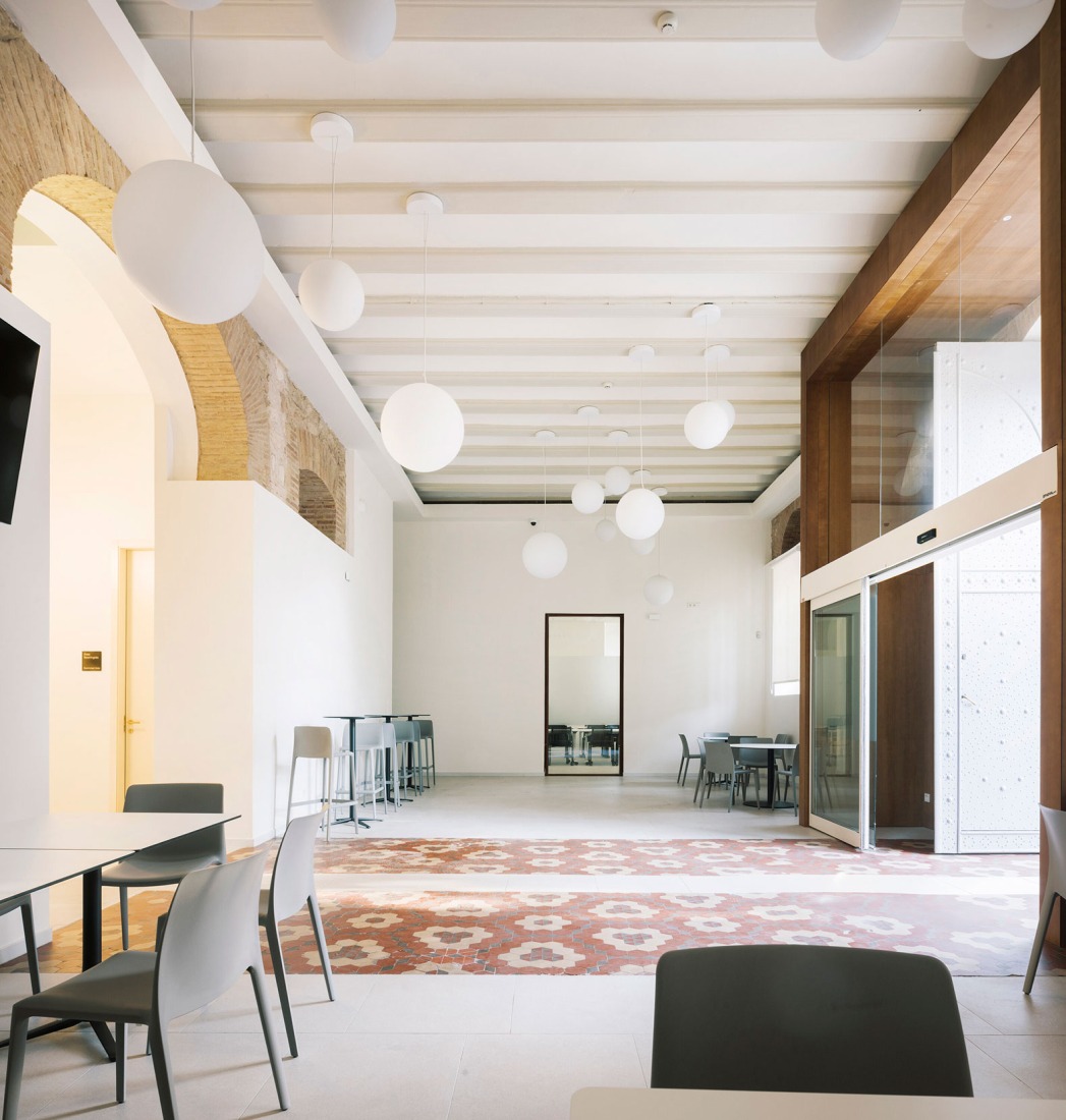 Turia Campus, Universidad Europea by Ramón Esteve Estudio. Photograph by Alfonso Calza.