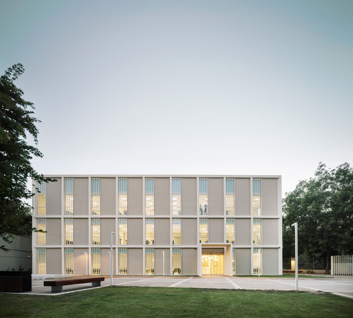 Turia Campus, Universidad Europea by Ramón Esteve Estudio. Photograph by Alfonso Calza.