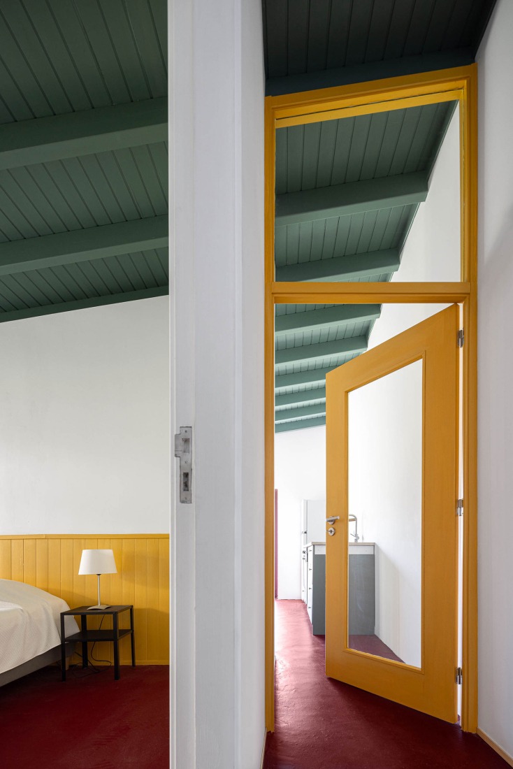 Casa do Castanheiro por Luppa Arquitectos. Fotografía por Ivo Tavares Studio.