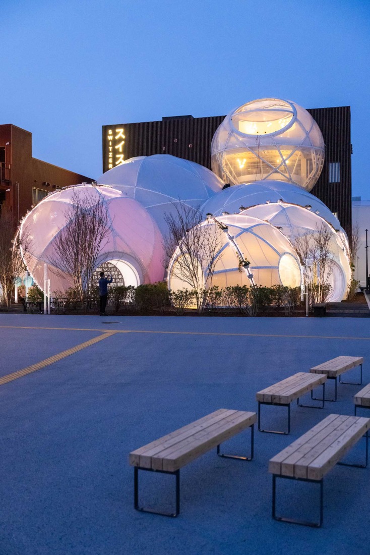Exterior view. Swiss Pavilion by by Manuel Herz Architekten. Photograph by Effektschmiede / FDFA, Presence Switzerland.