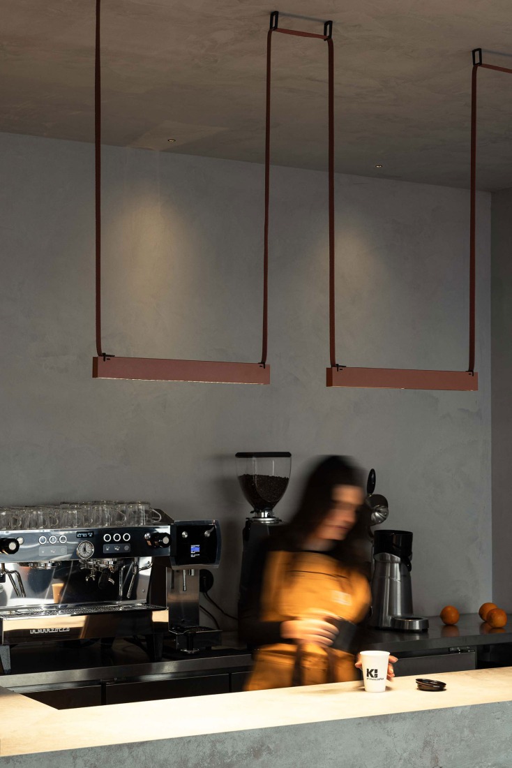 KI.art.music.coffee. by MAT Arquitetura e Interiores. Photograph by Ivo Tavares Studio.