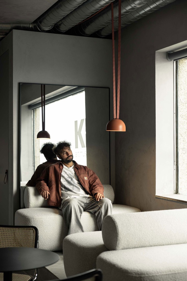 KI.art.music.coffee. by MAT Arquitetura e Interiores. Photograph by Ivo Tavares Studio.