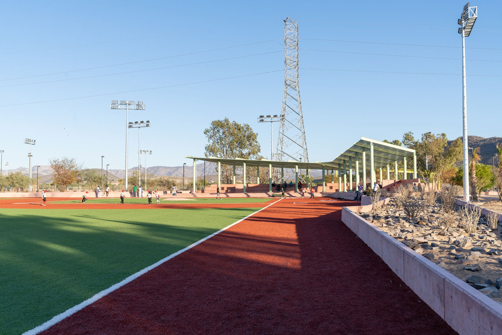 Sports Complex La Paz by CCA. Photograph by Jaime Navarro, courtesy of de Centro de Colaboración Arquitectónica (CCA).