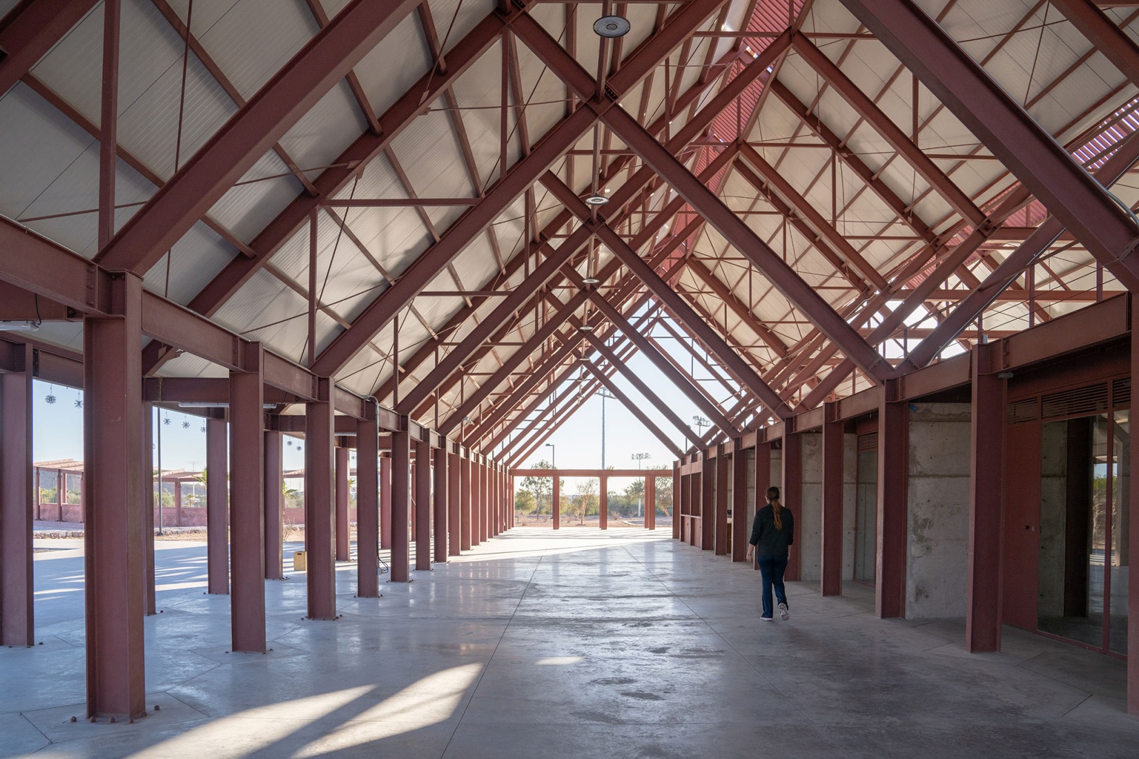 Sports Complex La Paz by CCA. Photograph by Jaime Navarro, courtesy of de Centro de Colaboración Arquitectónica (CCA).