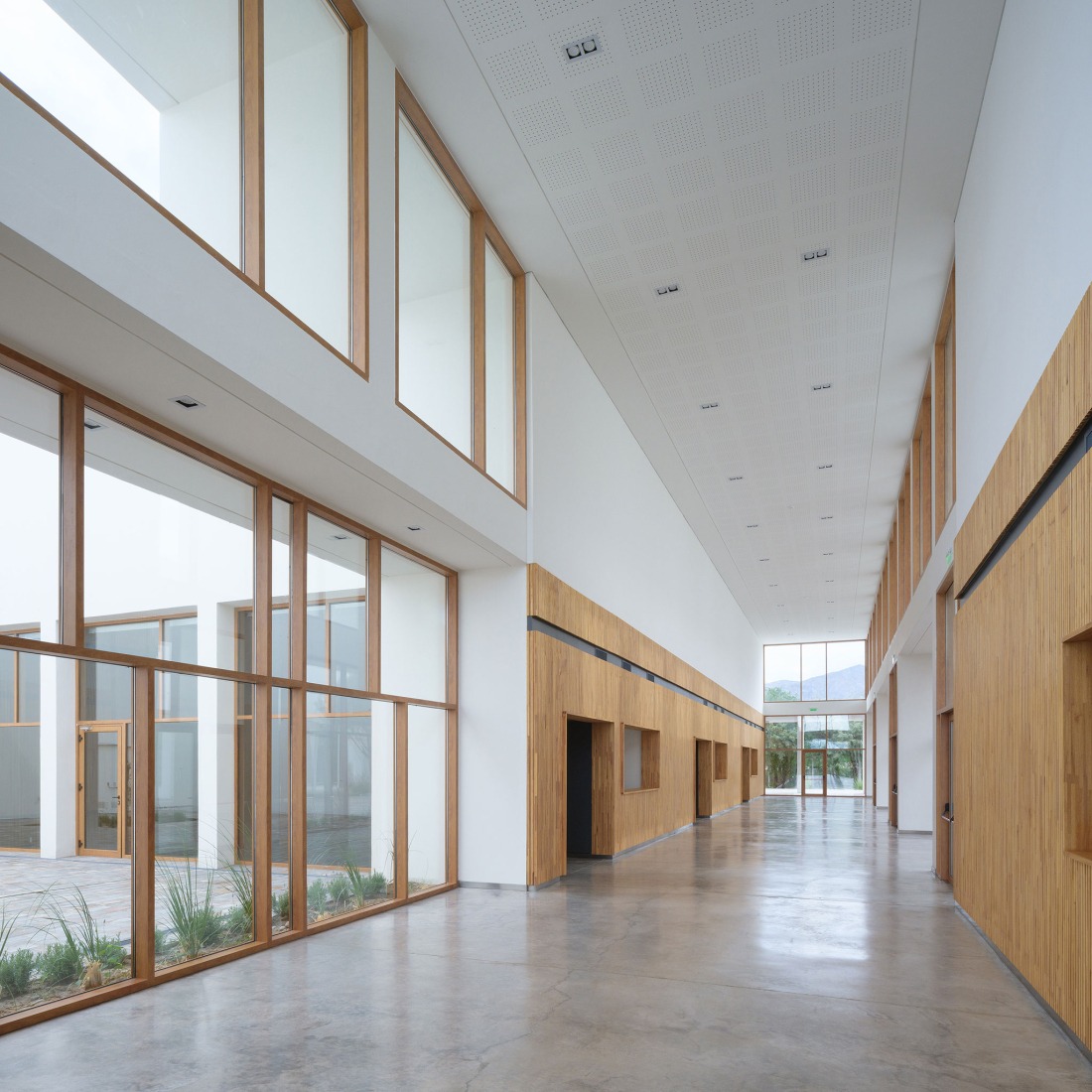Centro de convenciones de Cafayate por Ignacio Carón, Fabio Estremera, Andres Francesconi, Ezequiel Spinelli. Fotografía por Javier Agustin Rojas.