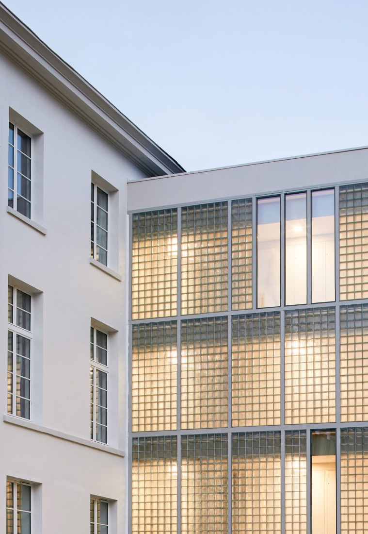 Renovation of a historic post office by Chatillon Architectes. Photograph by Antoine Mercusot.