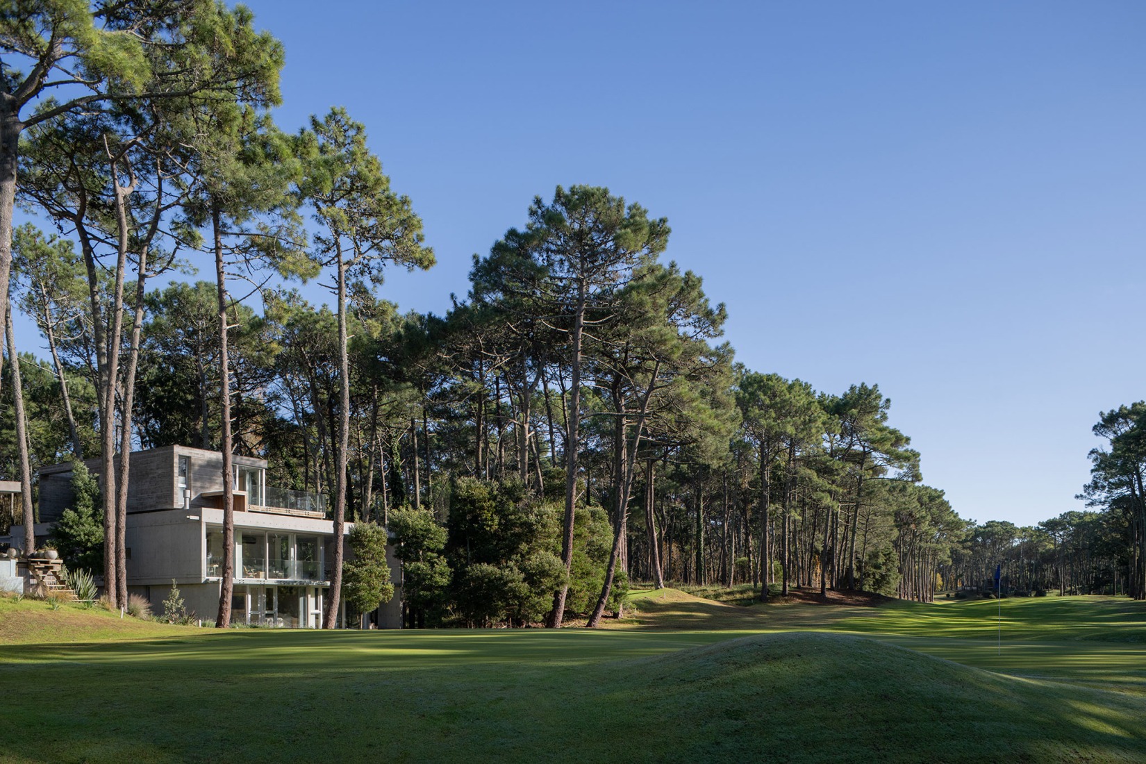 Choique House by Estudio Galera Arquitectura. Photograph by Diego Medina.