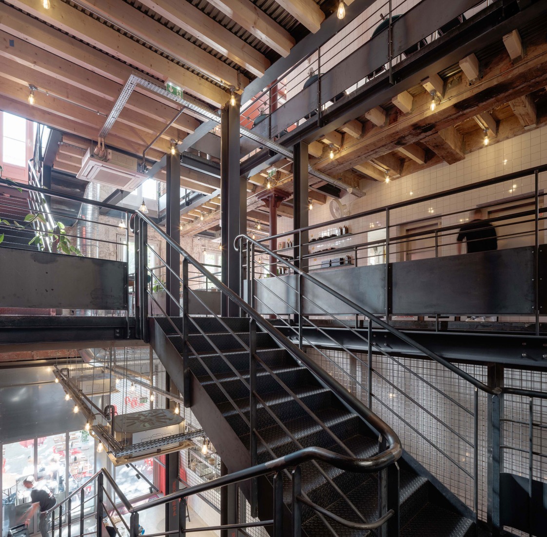 The Alleyway, Gros Bao Marseille by Neri&Hu. Photograph by Pedro Pegenaute.