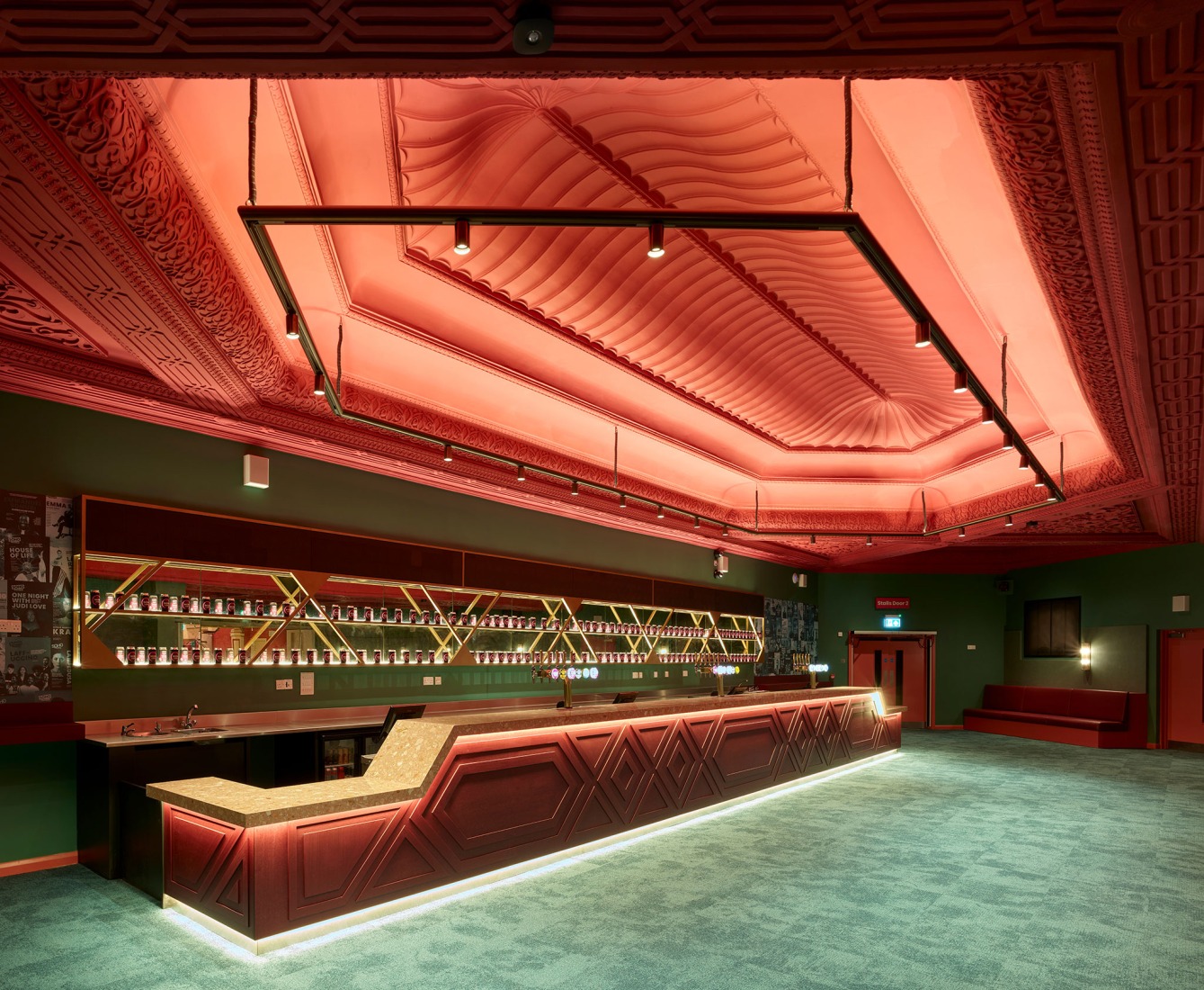 960-seat Soho Theatre Walthamstow by Pilbrow & Partners. Photograph by David Levene.