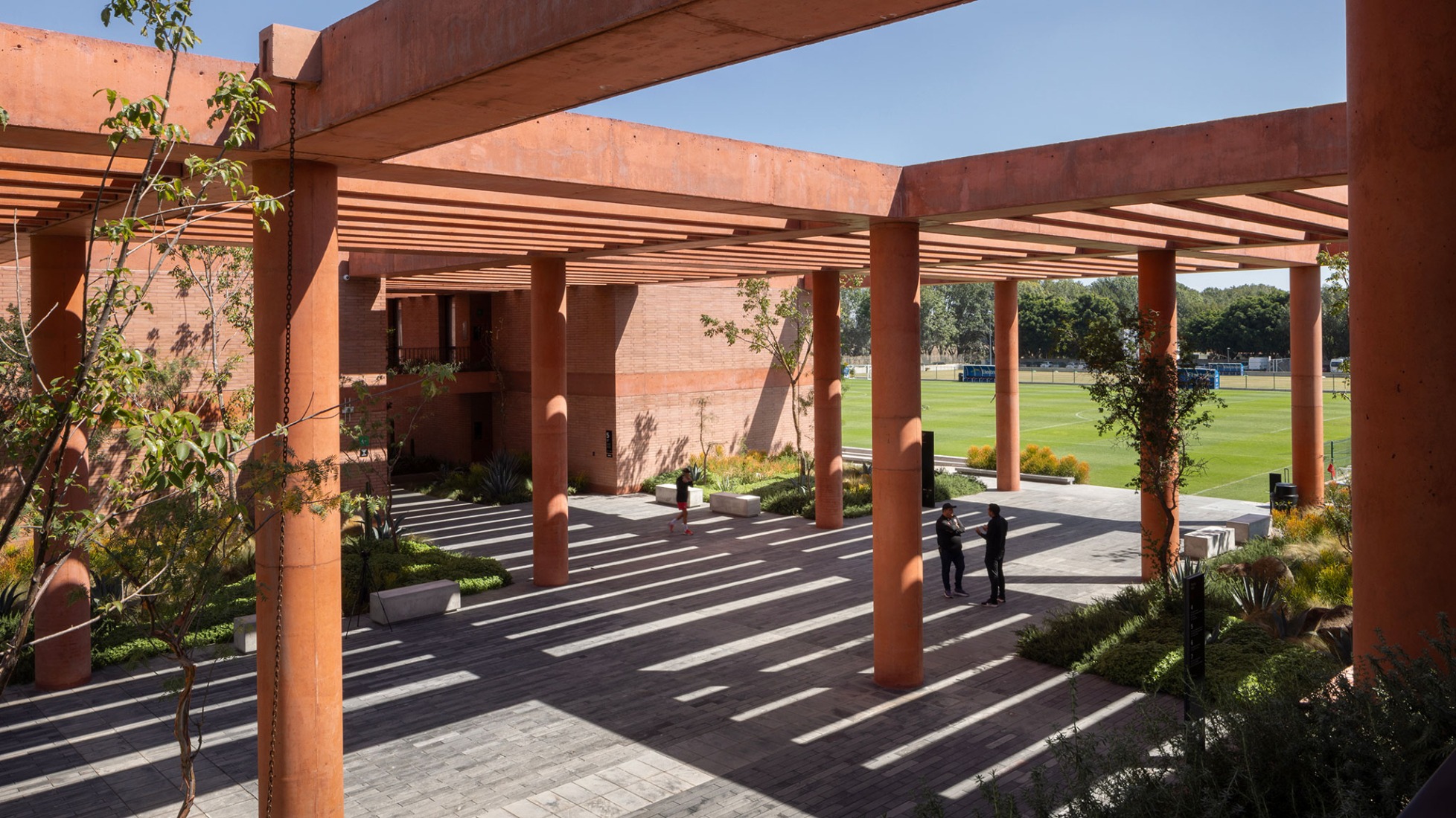 Atlas Football Academy by Sordo Madaleno. Photograph by Oscar Caballero.