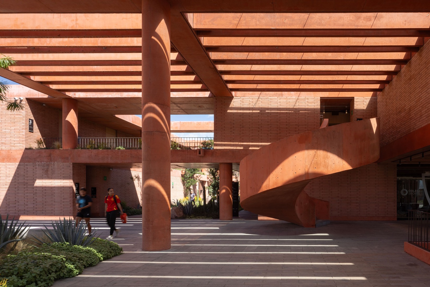 Atlas Football Academy by Sordo Madaleno. Photograph by Oscar Caballero.