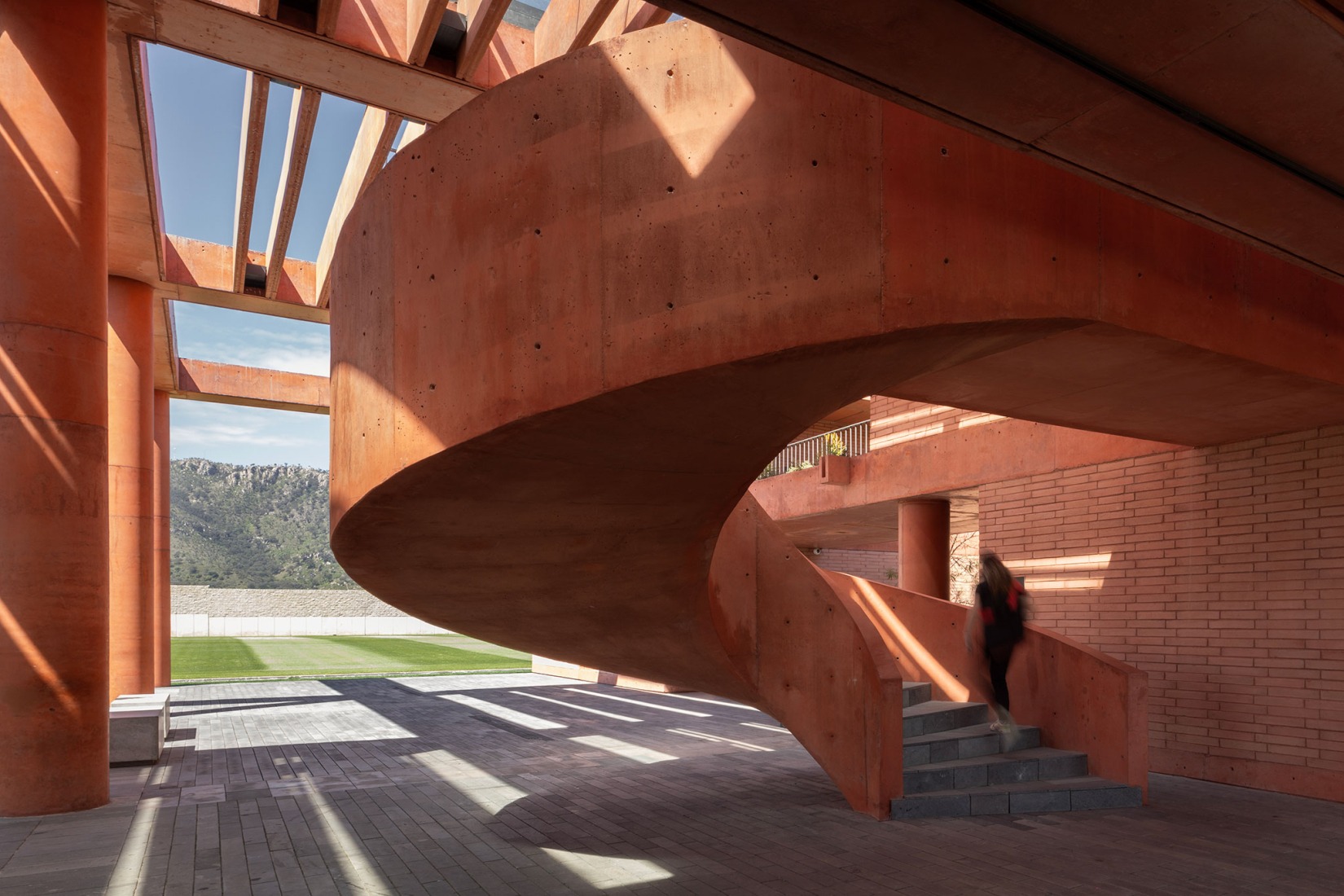 Atlas Football Academy by Sordo Madaleno. Photograph by Oscar Caballero.