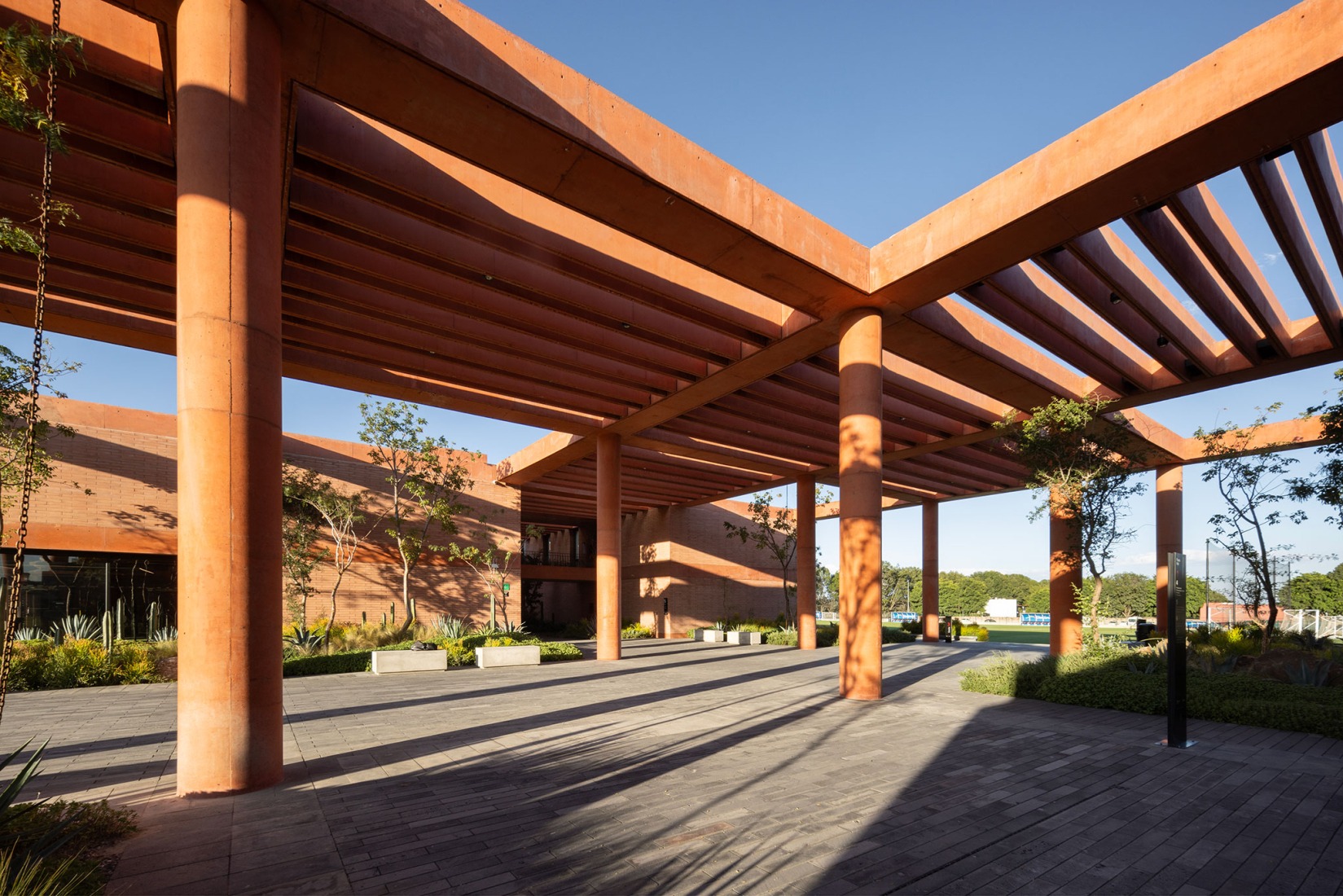 Atlas Football Academy by Sordo Madaleno. Photograph by Oscar Caballero.