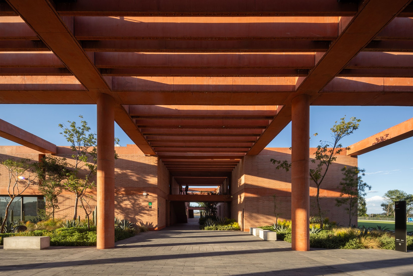 Atlas Football Academy by Sordo Madaleno. Photograph by Oscar Caballero.