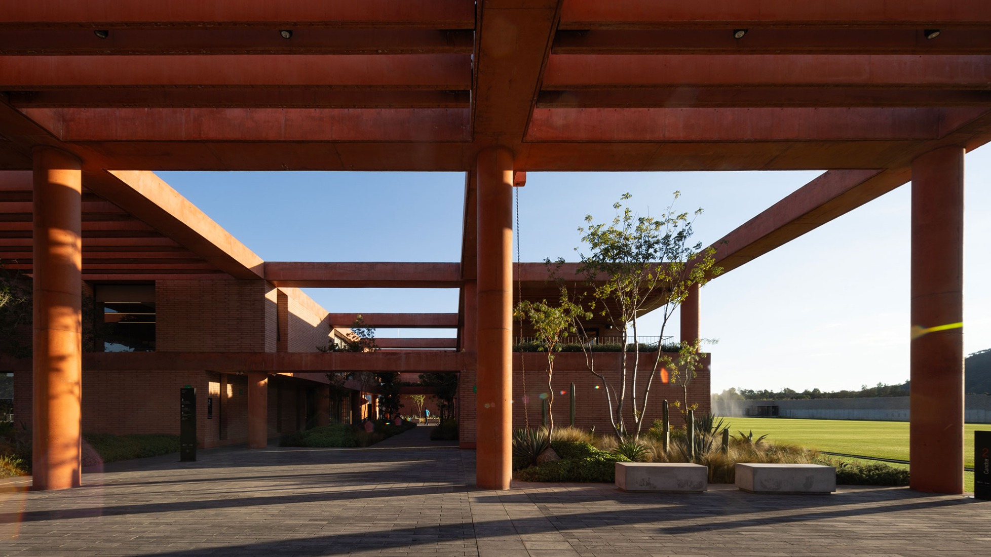 Atlas Football Academy by Sordo Madaleno. Photograph by Oscar Caballero.