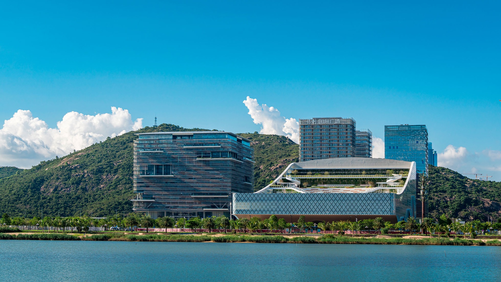 Complejo cultural y artístico de Hengqin por Atelier Apeiron. Fotografía por Yipeng Lv.
