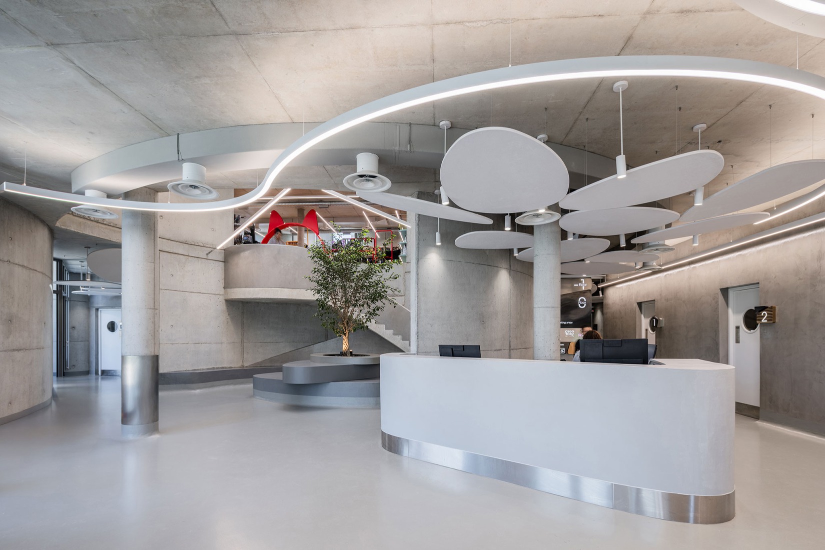 VET HOSPITAL por Davide Macullo Architects. Fotografía por Leonit Ibrahimi.