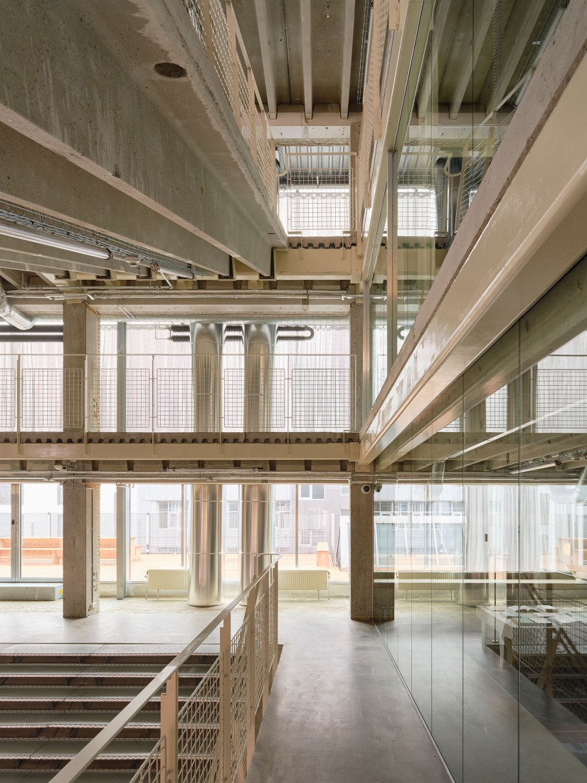 Thoravej 29 por pihlmann architects. Fotografía por Hampus Berndtson.