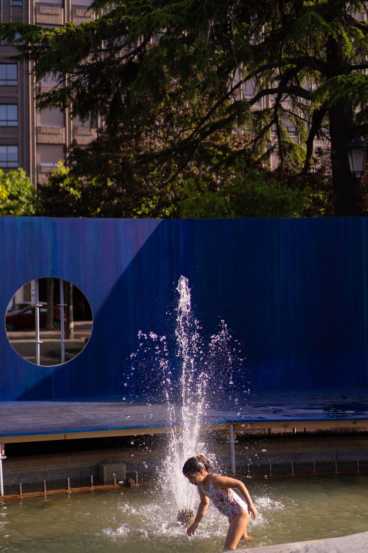 Monumental Splash by SalazarSequeroMedina. Photography by Sara cuerdo.