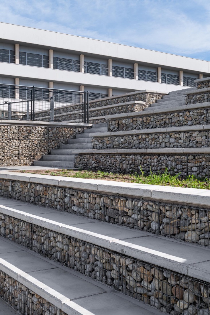 IES Vía de la Plata by ABLM Arquitectos. Photograph by Gabriel Gallegos Alonso.