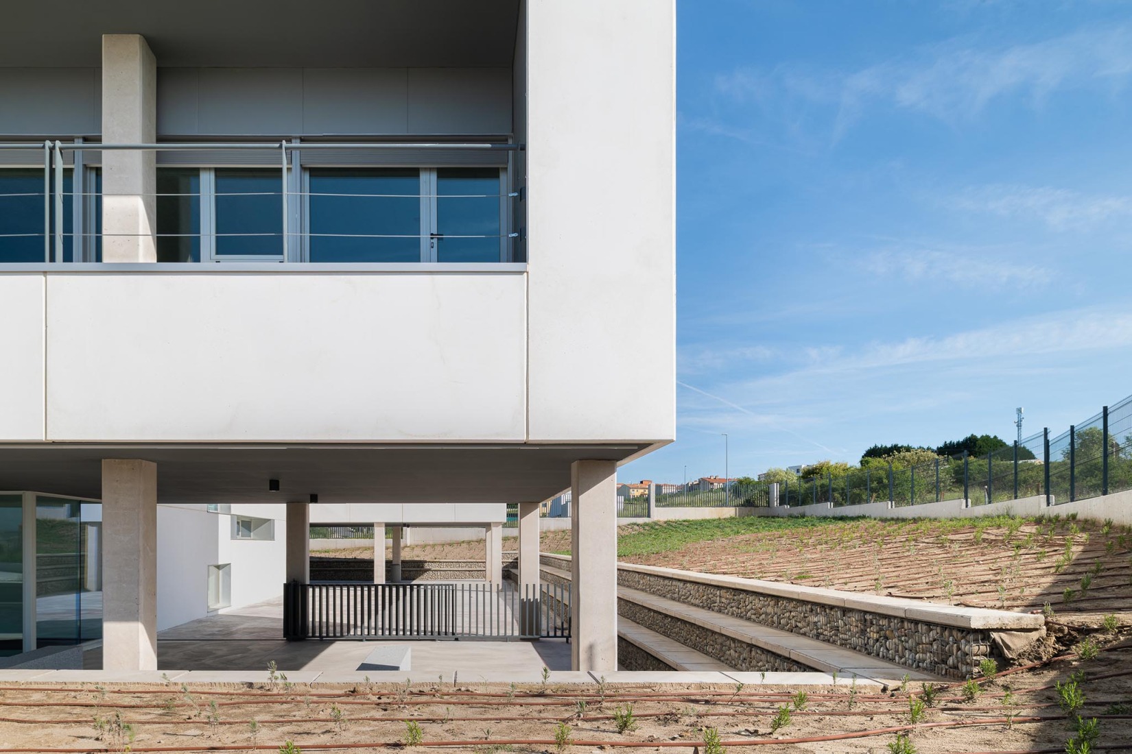 IES Vía de la Plata by ABLM Arquitectos. Photograph by Gabriel Gallegos Alonso.