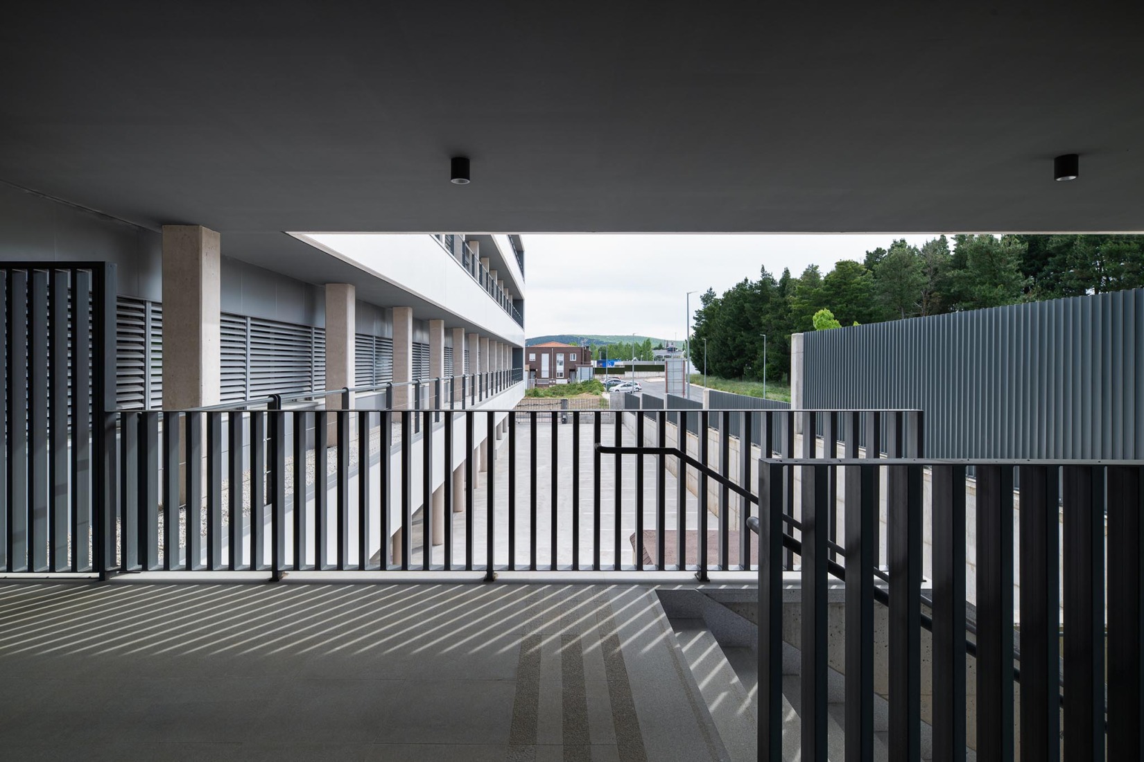 IES Vía de la Plata by ABLM Arquitectos. Photograph by Gabriel Gallegos Alonso.