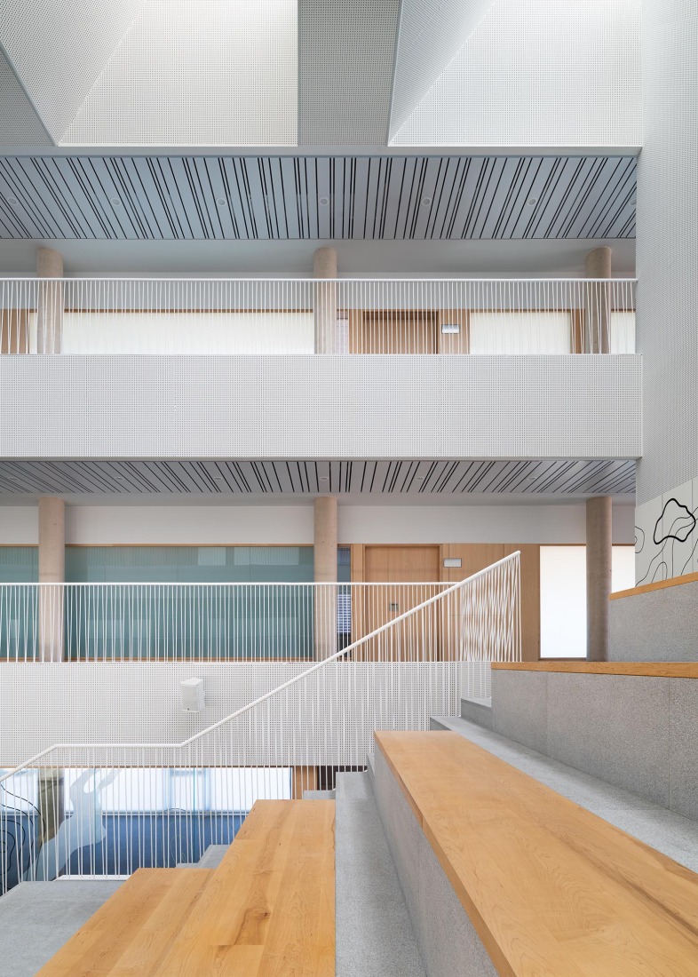 IES Vía de la Plata by ABLM Arquitectos. Photograph by Gabriel Gallegos Alonso.