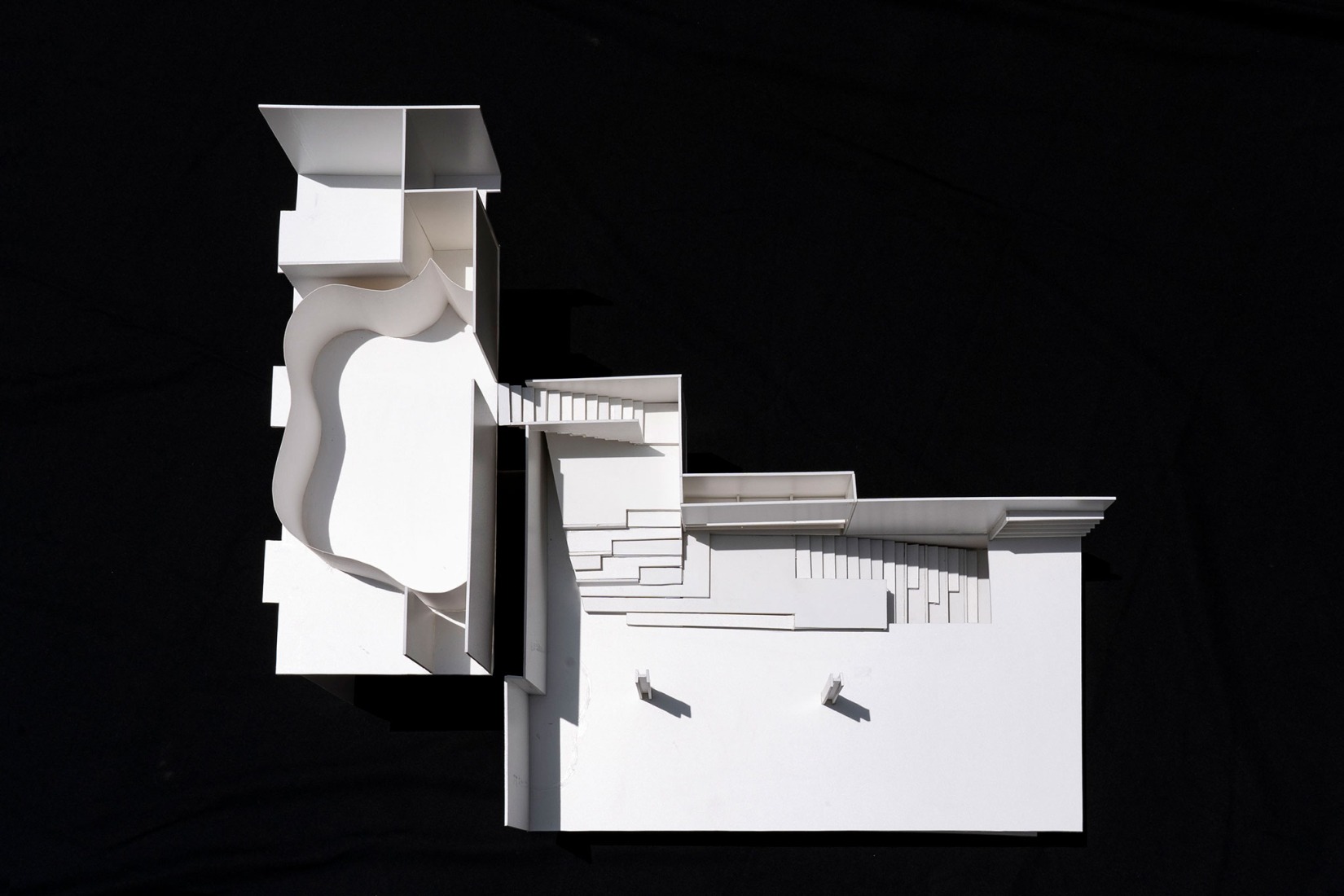 Fotos de maqueta. Tienda MKR Campana por Guillermo Vázquez Consuegra.