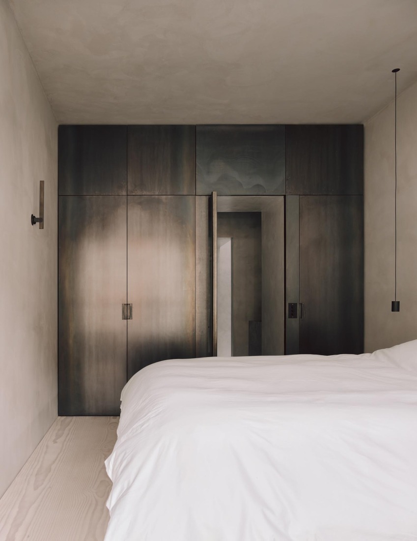 London loft apartment transformation by McLaren.Excell. Photograph by Michael Sinclair.