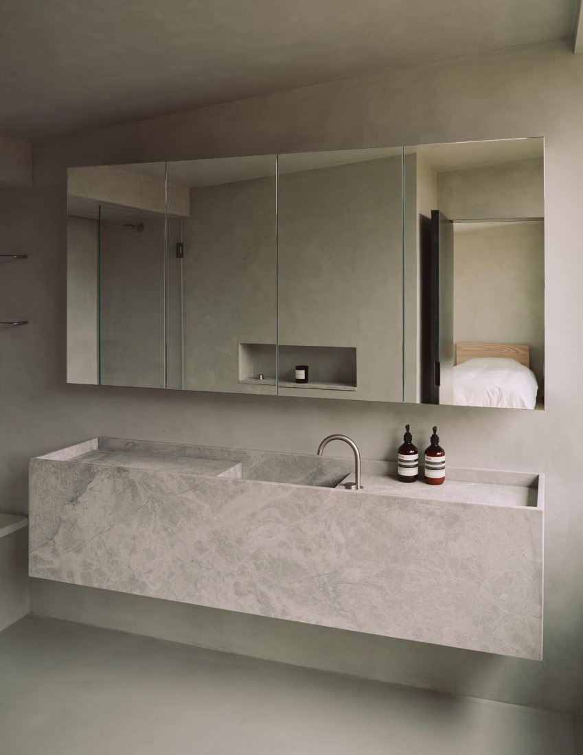 London loft apartment transformation by McLaren.Excell. Photograph by Michael Sinclair.