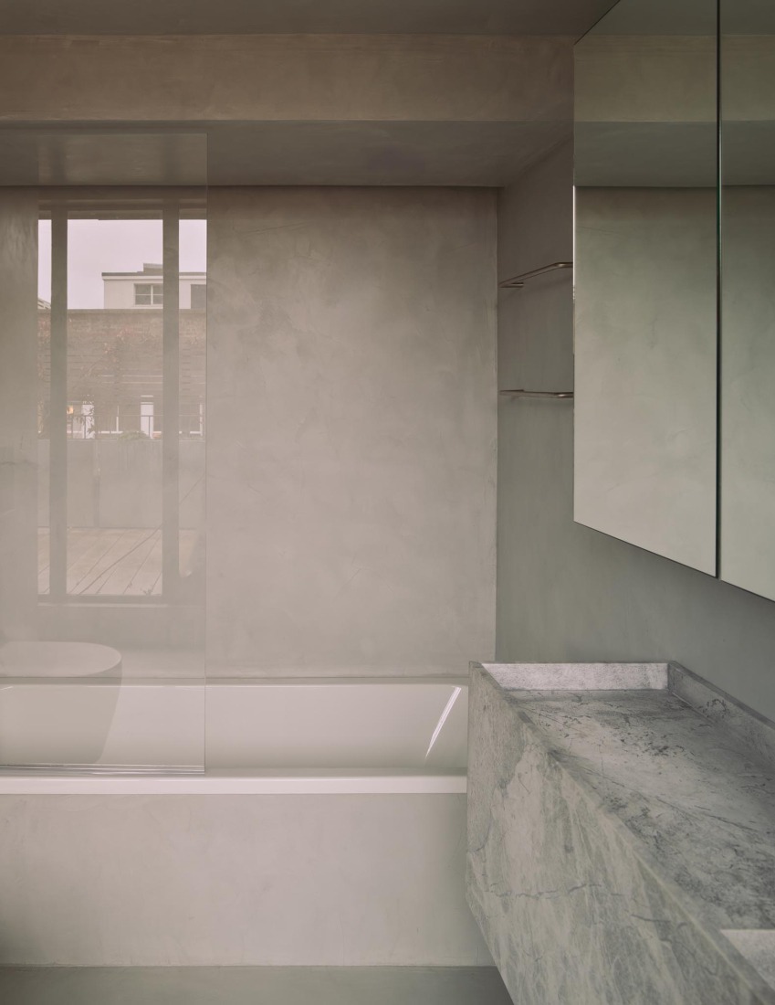 London loft apartment transformation by McLaren.Excell. Photograph by Michael Sinclair.