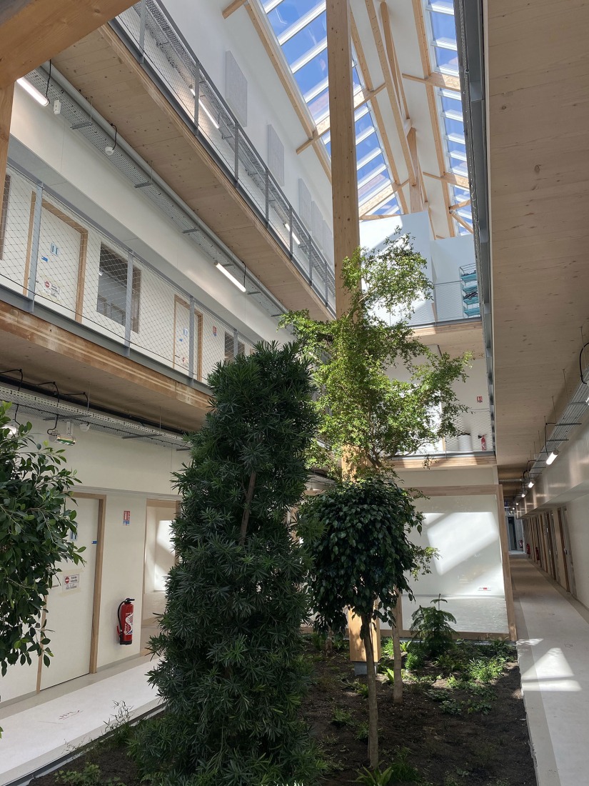 Centro comercial y residencias en Besanzón por MÉTRA+ASSOCIÉS. Fotografía por MÉTRA+ASSOCIÉS.