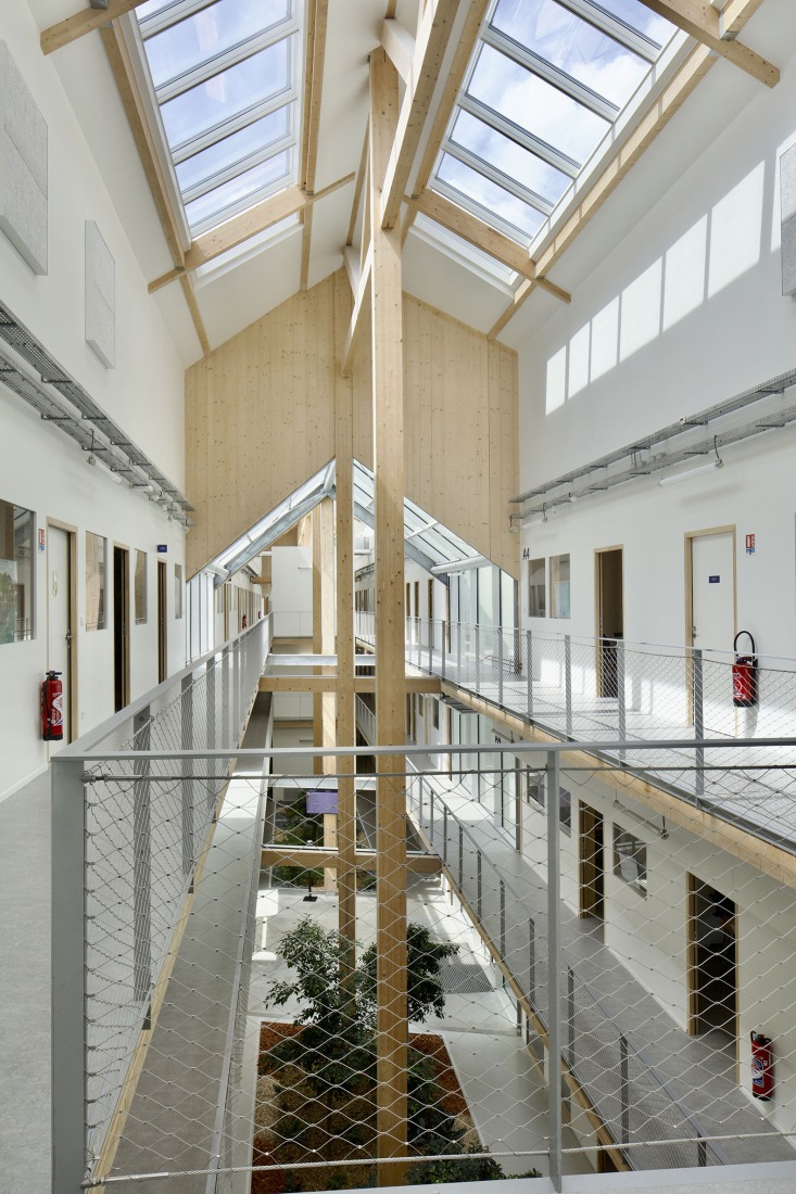 Centro comercial y residencias en Besanzón por MÉTRA+ASSOCIÉS. Fotografía por Philippe Ruaults.
