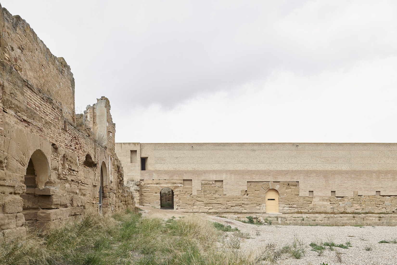 Intervention in the Royal Monastery of Santa Maria de Sijena by Pemán y Franco + Sebastián Arquitectos. Photograph by Iñaki Bergera.
