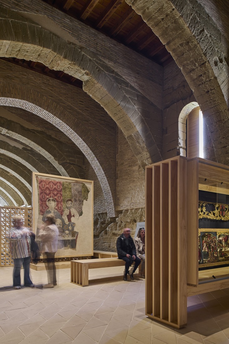 Intervention in the Royal Monastery of Santa Maria de Sijena by Pemán y Franco + Sebastián Arquitectos. Photograph by Iñaki Bergera.