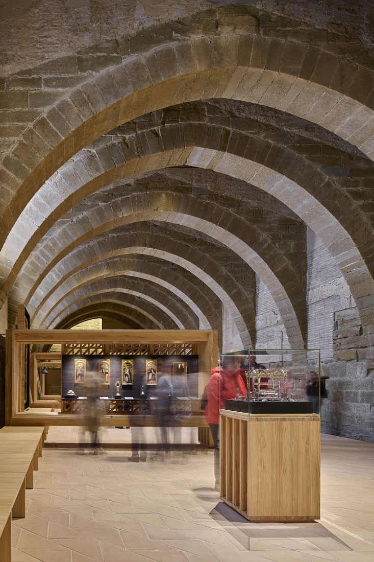 Intervention in the Royal Monastery of Santa Maria de Sijena by Pemán y Franco + Sebastián Arquitectos. Photograph by Iñaki Bergera.