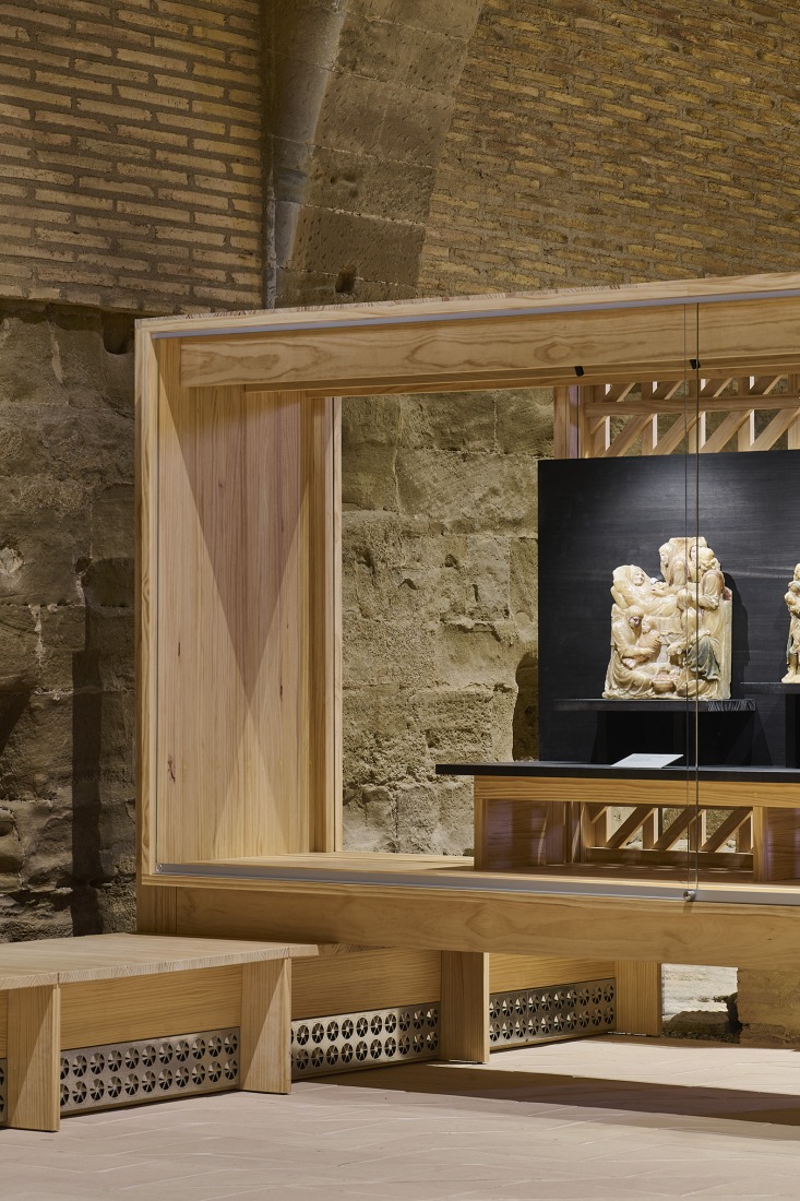 Intervention in the Royal Monastery of Santa Maria de Sijena by Pemán y Franco + Sebastián Arquitectos. Photograph by Iñaki Bergera.