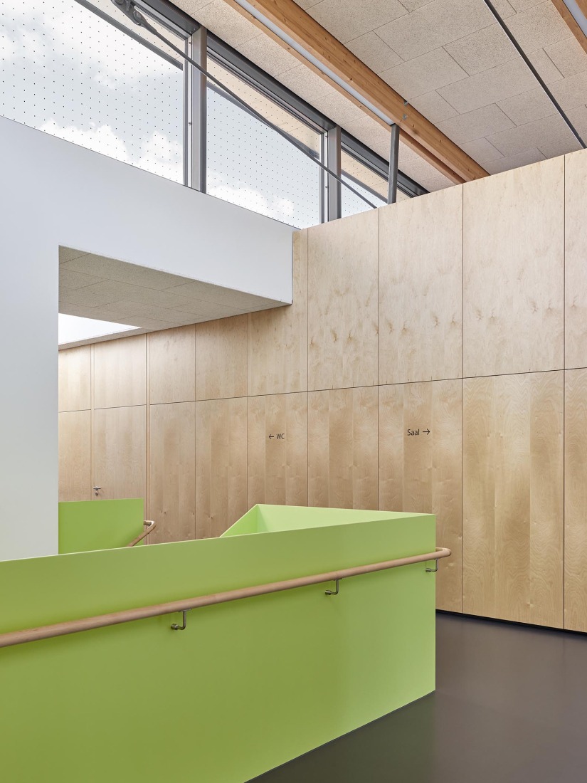 New cafeteria building in Neuenstein by Steinbach Schimmel Architekten. Photograph by Zooey Braun.