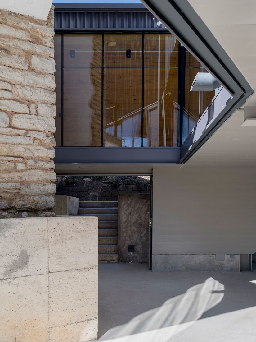 Ampliación y reforma de vivienda unifamiliar por Valdivieso Arquitectos. Fotografía por Imagen Subliminal (Miguel de Guzmán + Rocío Romero).