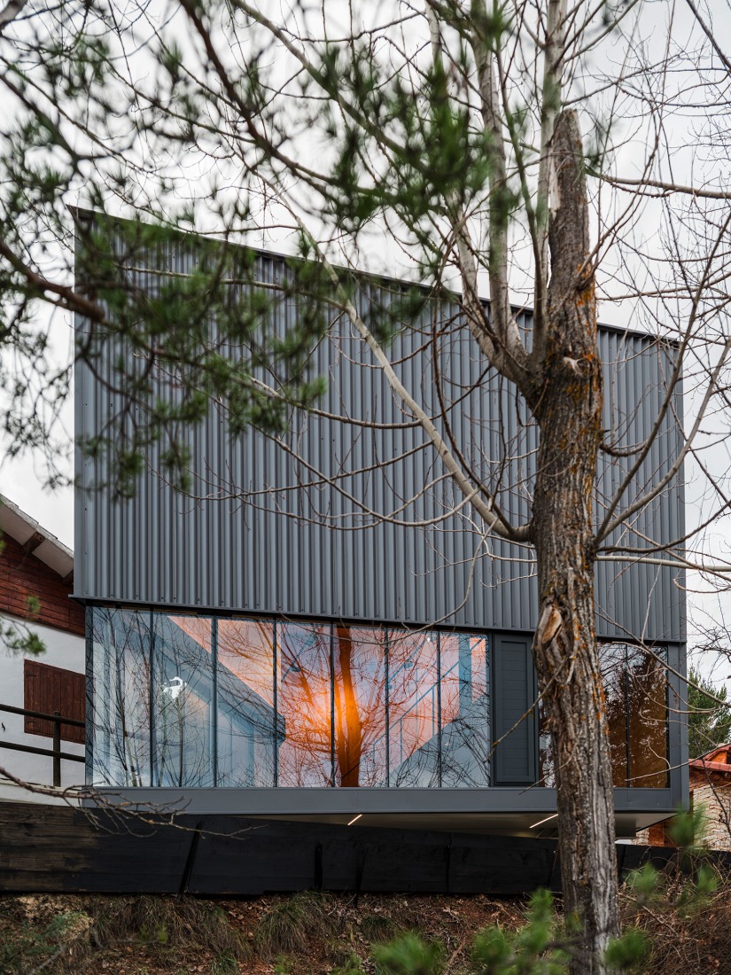 Ampliación y reforma de vivienda unifamiliar por Valdivieso Arquitectos. Fotografía por Imagen Subliminal (Miguel de Guzmán + Rocío Romero).