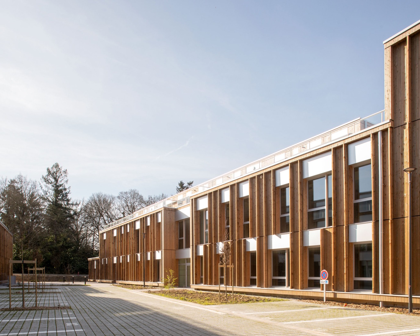 "Bois Harel" by Alta Architectes. Photograph by Gaëtan Chevrier.