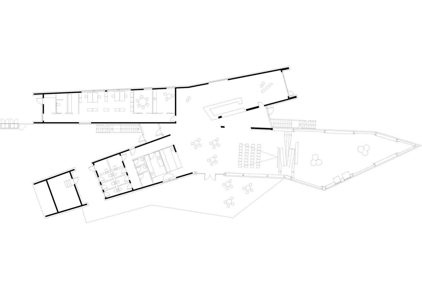 Plano planta baja. Centro de visitantes de Hellisandur por Arkís arkitektar.