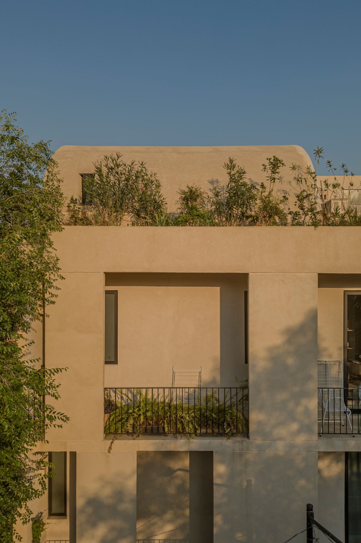 Mariano Azuela 194 by Bloqe Arquitectura. Photograph by Pavelin.