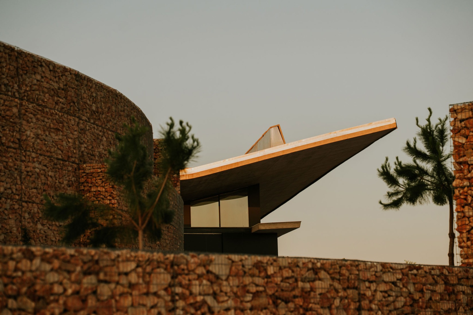 Bodegas La Horra by Carme Pinós. Photograph by La Cueva Estudio.