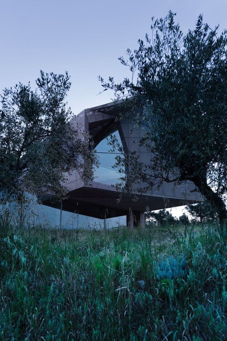 Casa Sotto La Nuvola por LDA.iMdA Architetti. Fotografía por medullastudiomedulla.